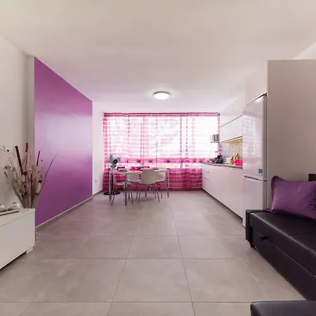 Karma Πλάγια ντελ Ινγκλές