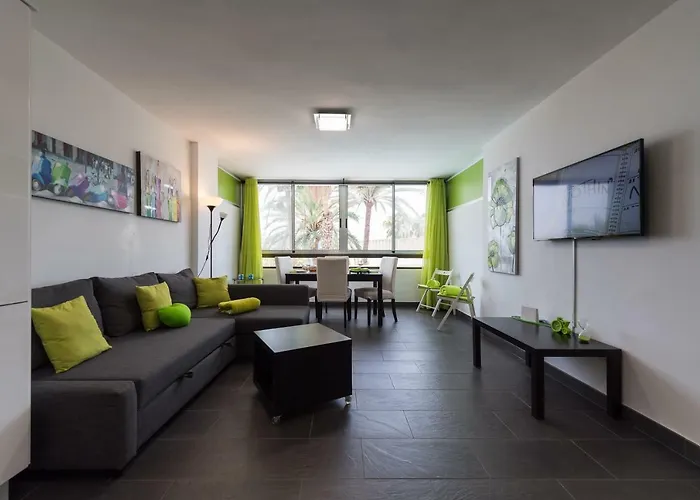 Karma プラヤ・デル・イングレス